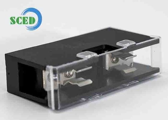 Güç 690V 5A DIN Ray Montaj Aksesuarları için PBT M4 Çelik Vida Kapaklı